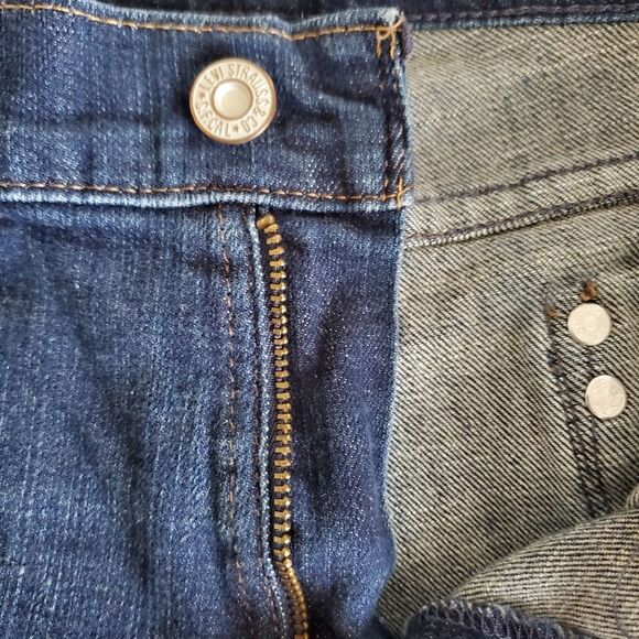 Levi’s 505 Jeans Women’s Size 10 Straight Leg Medium Wash Mid Rise - Picture 9 of 11